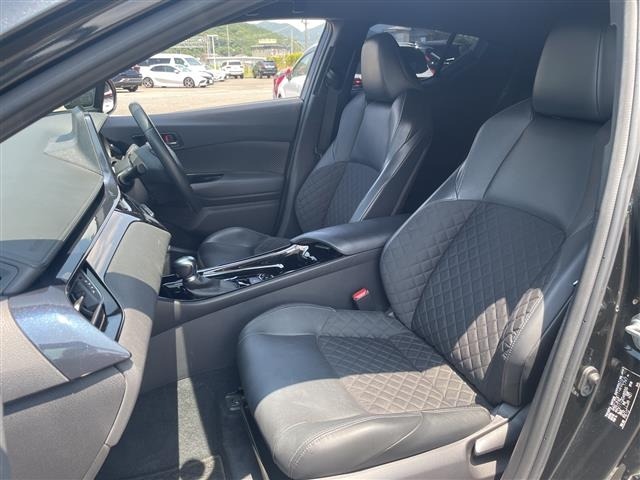 Toyota C-HR 2022 8358387-4