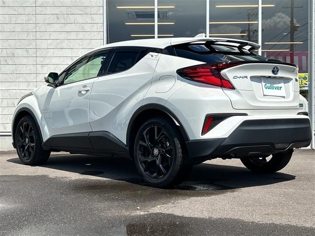 Toyota C-HR 2021 8358388-13