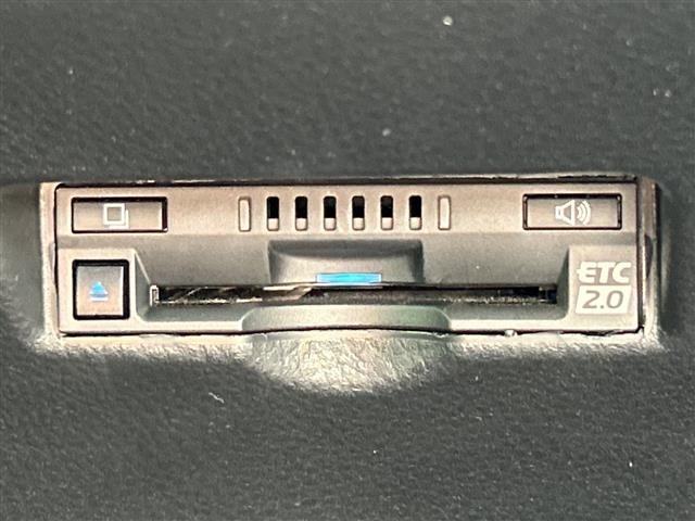 Toyota C-HR 2021 8358388-19