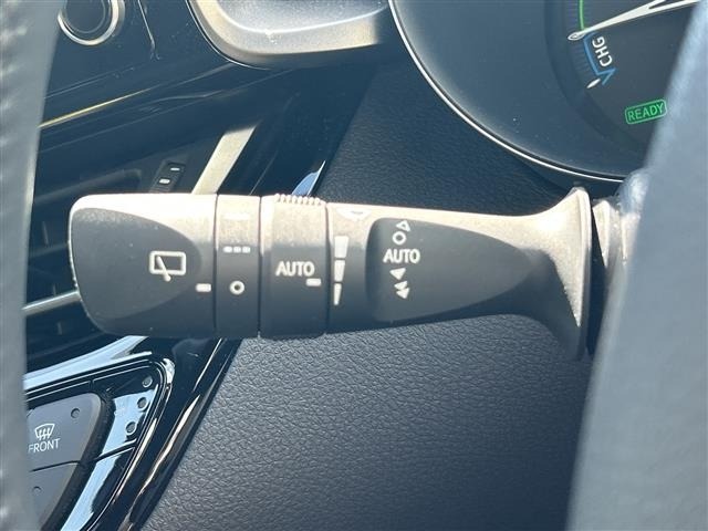 Toyota C-HR 2021 8358388-9