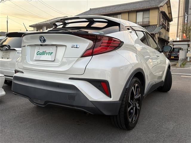 Toyota C-HR 2019 8358389-20