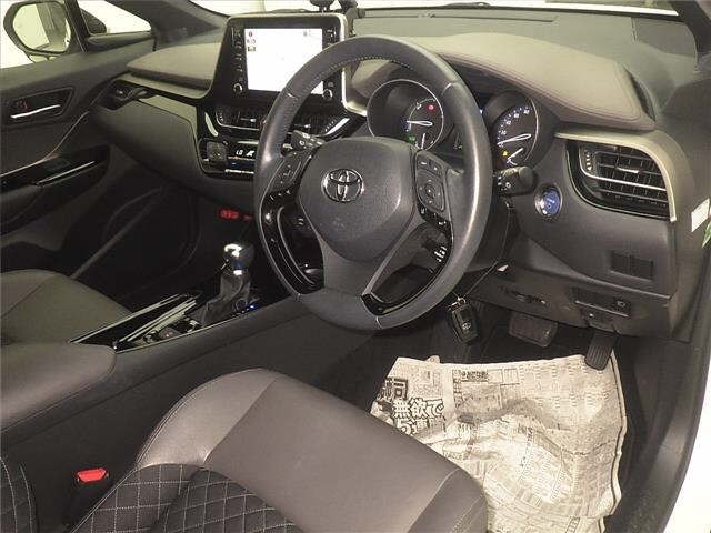 Toyota C-HR 2019 8358406-3