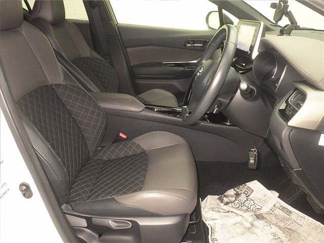 Toyota C-HR 2019 8358406-5