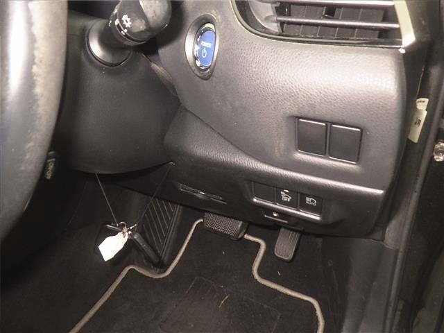 Toyota C-HR 2019 8358410-8