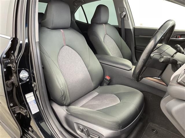 Toyota CAMRY 2019 8358633-23