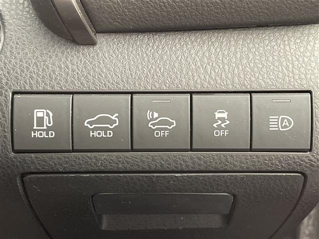 Toyota CAMRY 2019 8358633-5