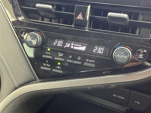 Toyota CAMRY 2023 8358636-1