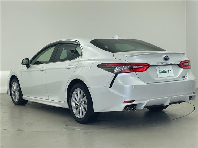 Toyota CAMRY 2023 8358636-13