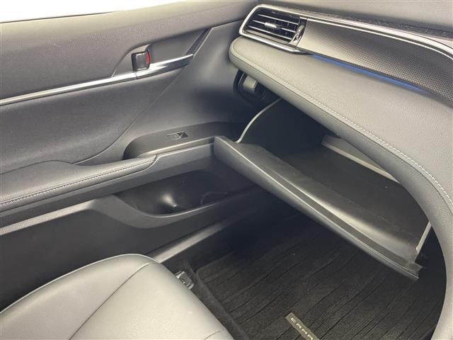 Toyota CAMRY 2023 8358636-8