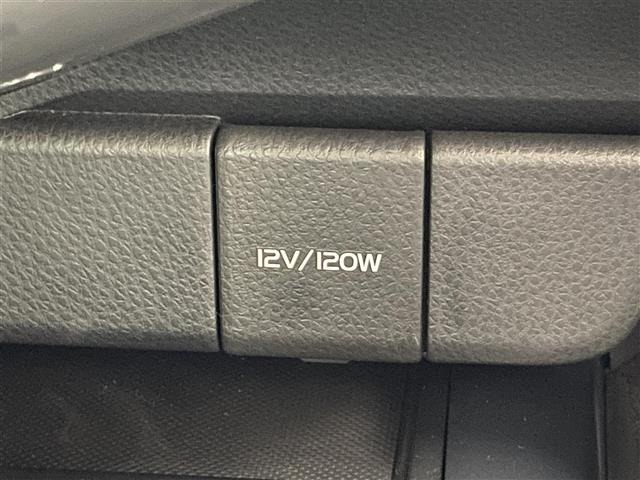 Toyota CAMRY 2019 8358637-10