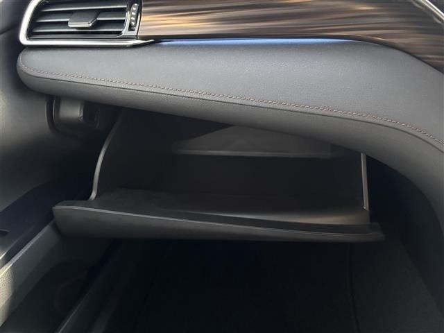 Toyota CAMRY 2017 8358638-5