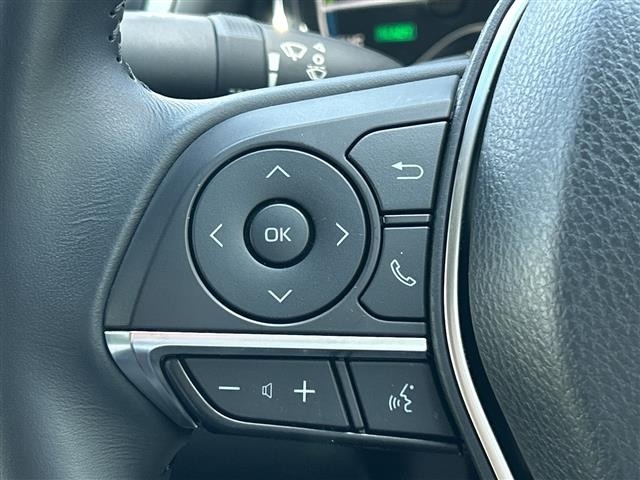 Toyota CAMRY 2018 8358639-1