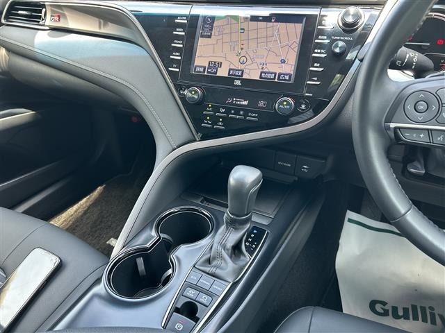 Toyota CAMRY 2018 8358639-12