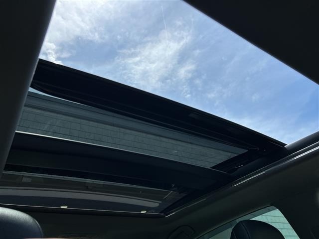 Toyota CAMRY 2018 8358639-15