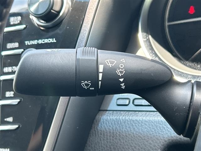 Toyota CAMRY 2018 8358639-5