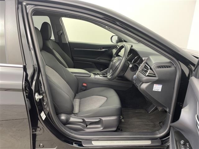 Toyota CAMRY 2022 8358640-6