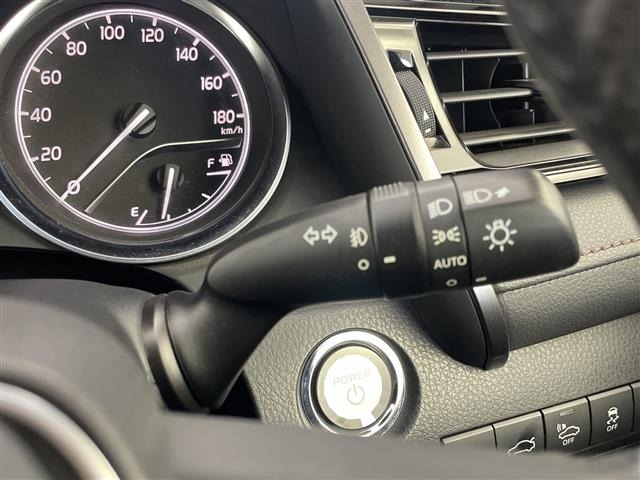 Toyota CAMRY 2017 8358641-6