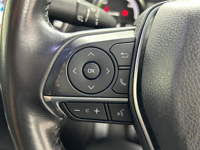 Toyota CAMRY 2018 8358642-9