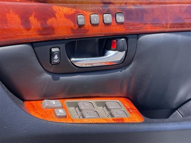 Toyota CELSIOR 2003 8359621-7