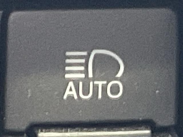 Toyota COROLLA FIELDER 2019 8358812-9