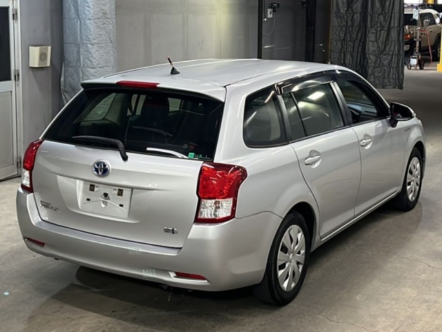 Toyota COROLLA FIELDER 2013 8358820-5