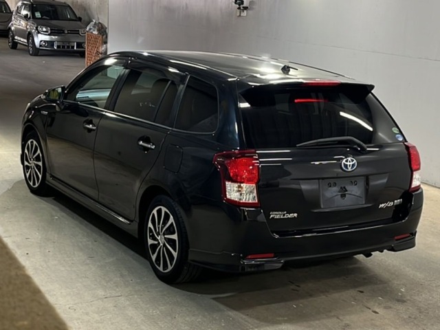 Toyota COROLLA FIELDER 2013 8358824-1