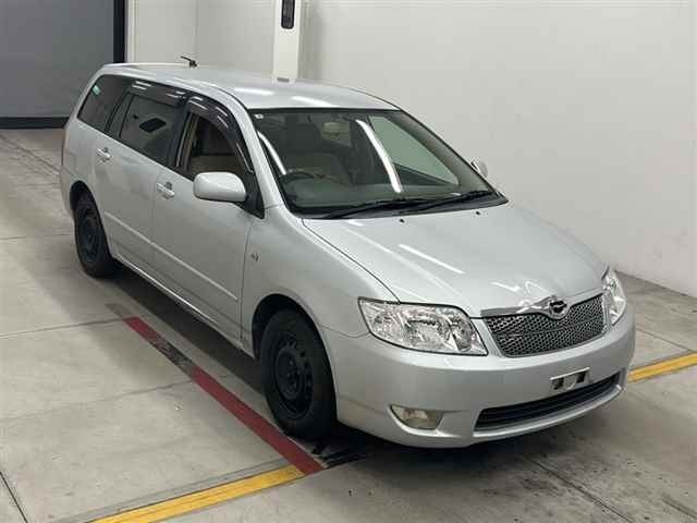 Toyota COROLLA FIELDER 2004 8358831-0