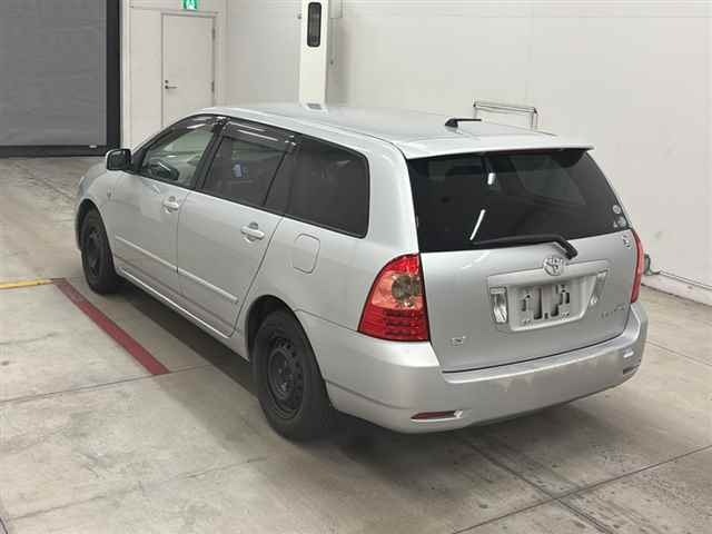 Toyota COROLLA FIELDER 2004 8358831-1