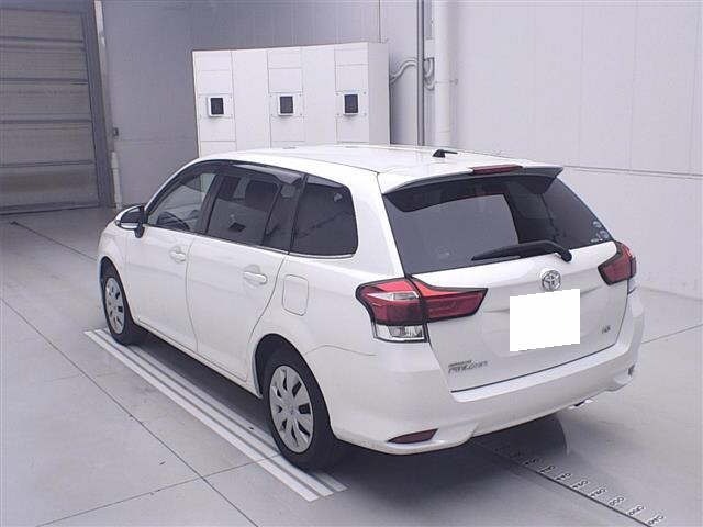 Toyota COROLLA FIELDER 2017 8358836-1