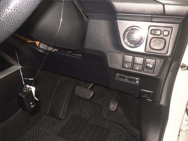 Toyota COROLLA FIELDER 2017 8358836-8