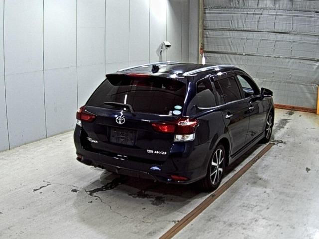 Toyota COROLLA FIELDER 2018 8358839-5