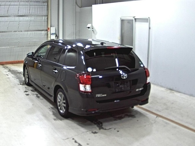 Toyota COROLLA FIELDER 2013 8358841-1
