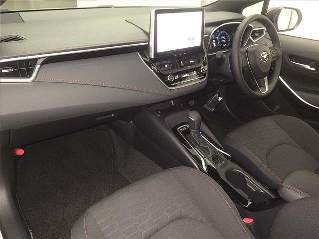 Toyota COROLLA SPORT 2026 8358752-4