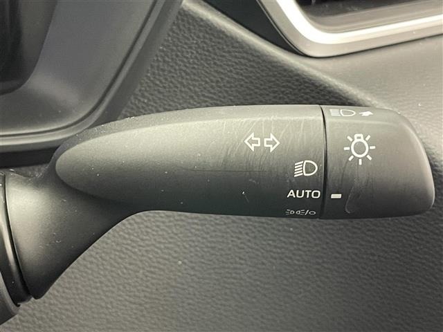 Toyota COROLLA TOURING 2022 8359591-11