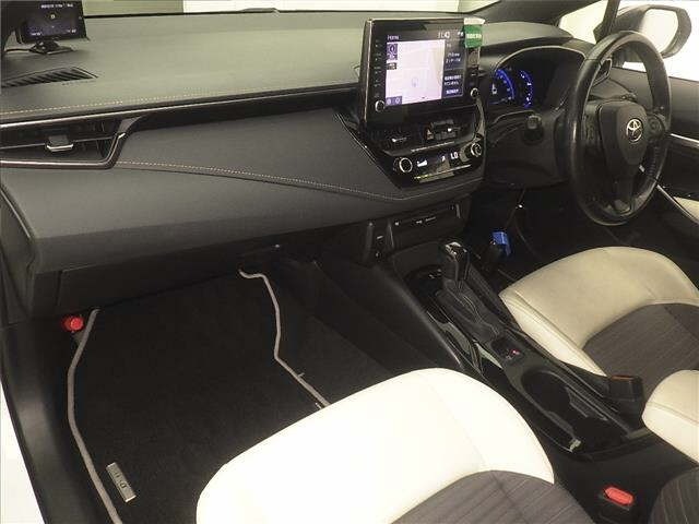 Toyota COROLLA TOURING 2020 8359598-4