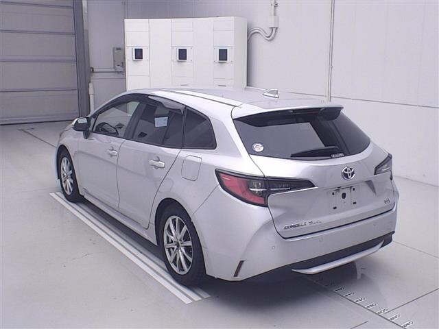 Toyota COROLLA TOURING 2023 8359603-1