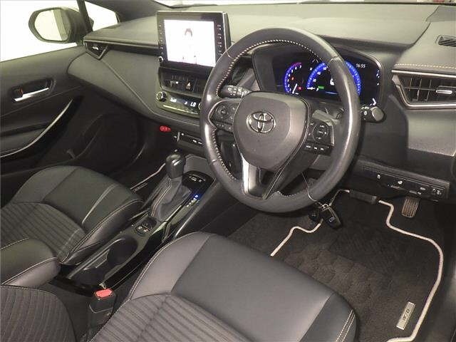 Toyota COROLLA TOURING 2020 8359604-3