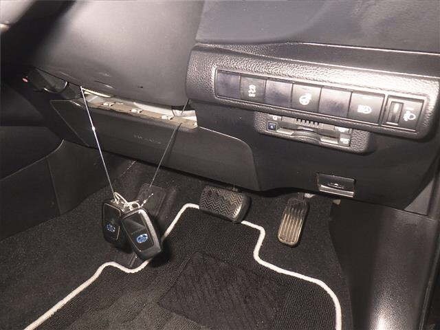 Toyota COROLLA TOURING 2020 8359604-8