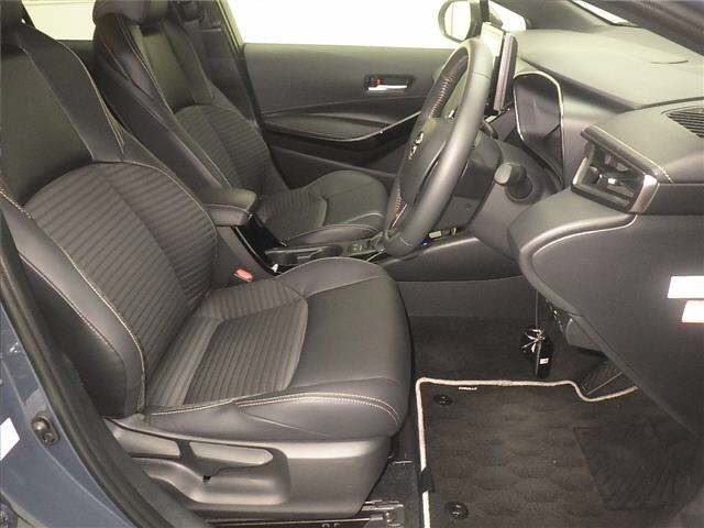 Toyota COROLLA TOURING 2023 8359605-5