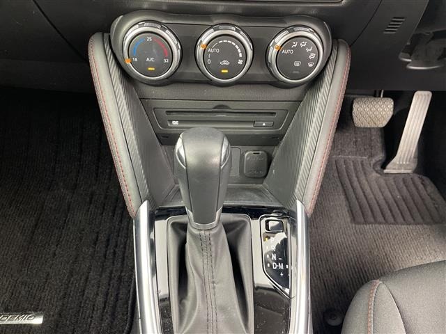 Mazda DEMIO 2015 8358551-3