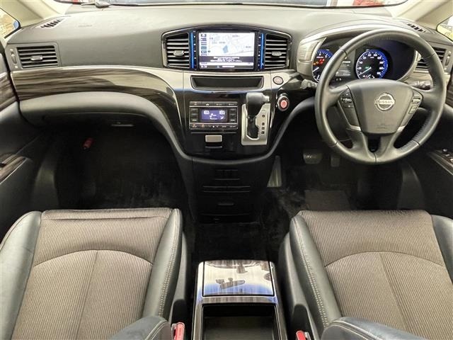 Nissan ELGRAND 2016 8358570-15