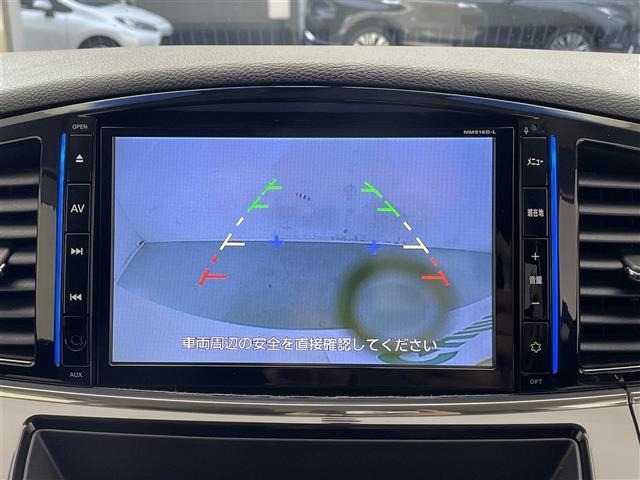 Nissan ELGRAND 2016 8358570-17