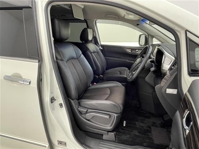 Nissan ELGRAND 2016 8358570-4