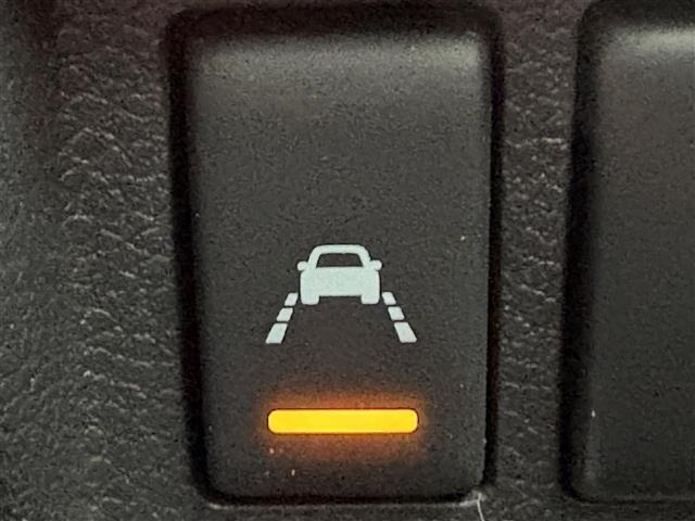 Nissan ELGRAND 2019 8358573-22