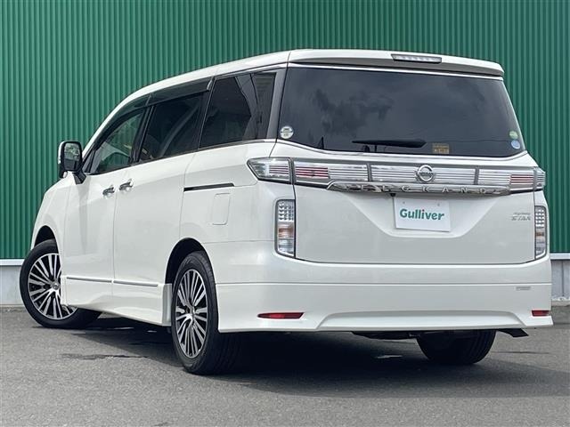 Nissan ELGRAND 2018 8358574-14