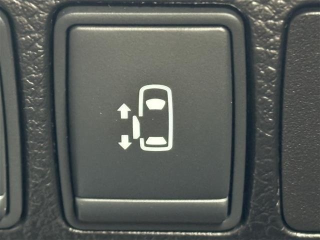 Nissan ELGRAND 2018 8358574-22