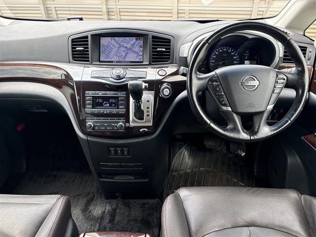 Nissan ELGRAND 2010 8358575-15