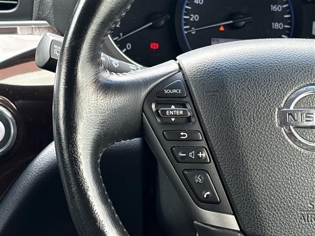 Nissan ELGRAND 2010 8358575-7