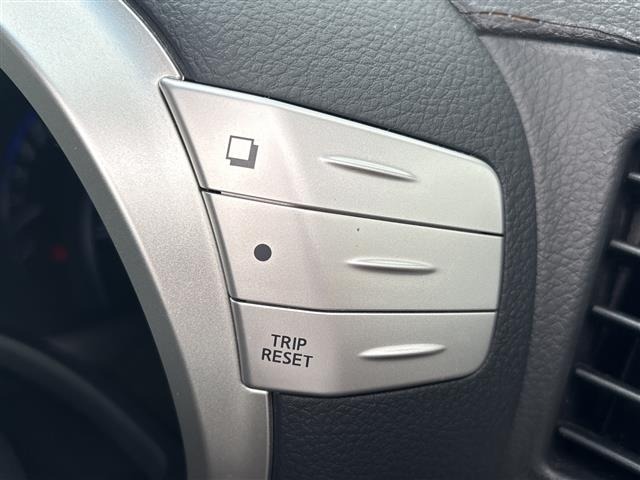 Nissan ELGRAND 2010 8358575-9