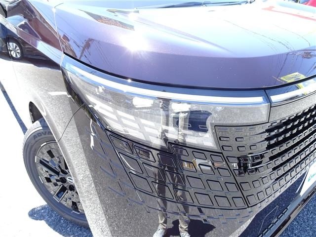Nissan ELGRAND 2026 8358577-5